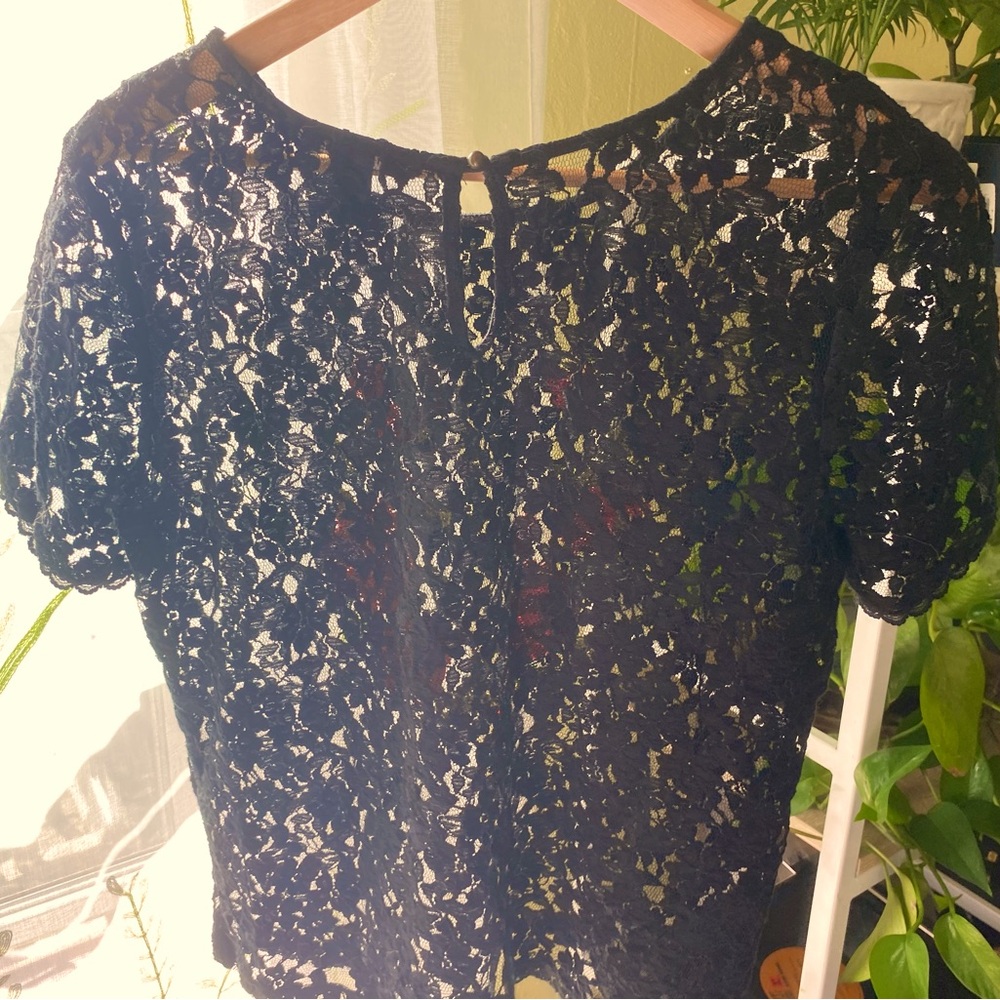 Forever 21 | Rose Lace Top - Picture 2 of 4